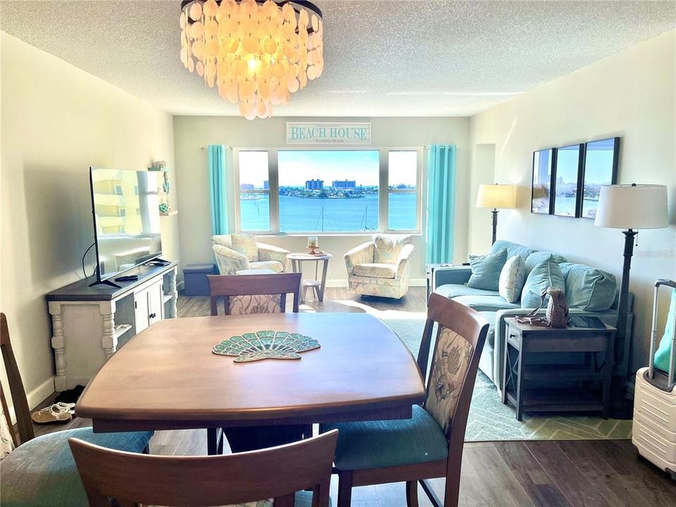 For Rent: $1,750 (1 beds, 1 baths, 860 Square Feet)