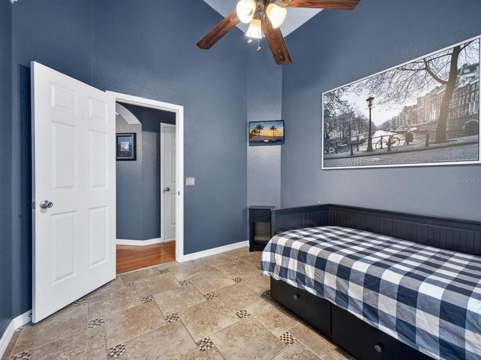 Active With Contract: $389,900 (4 beds, 3 baths, 1822 Square Feet)