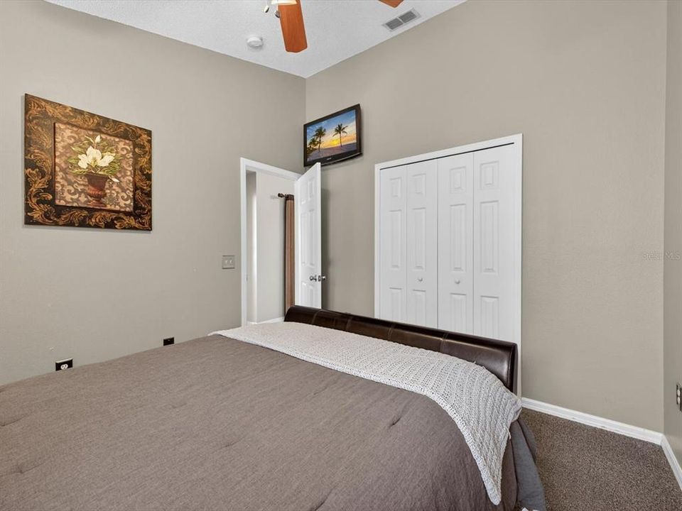 Active With Contract: $389,900 (4 beds, 3 baths, 1822 Square Feet)