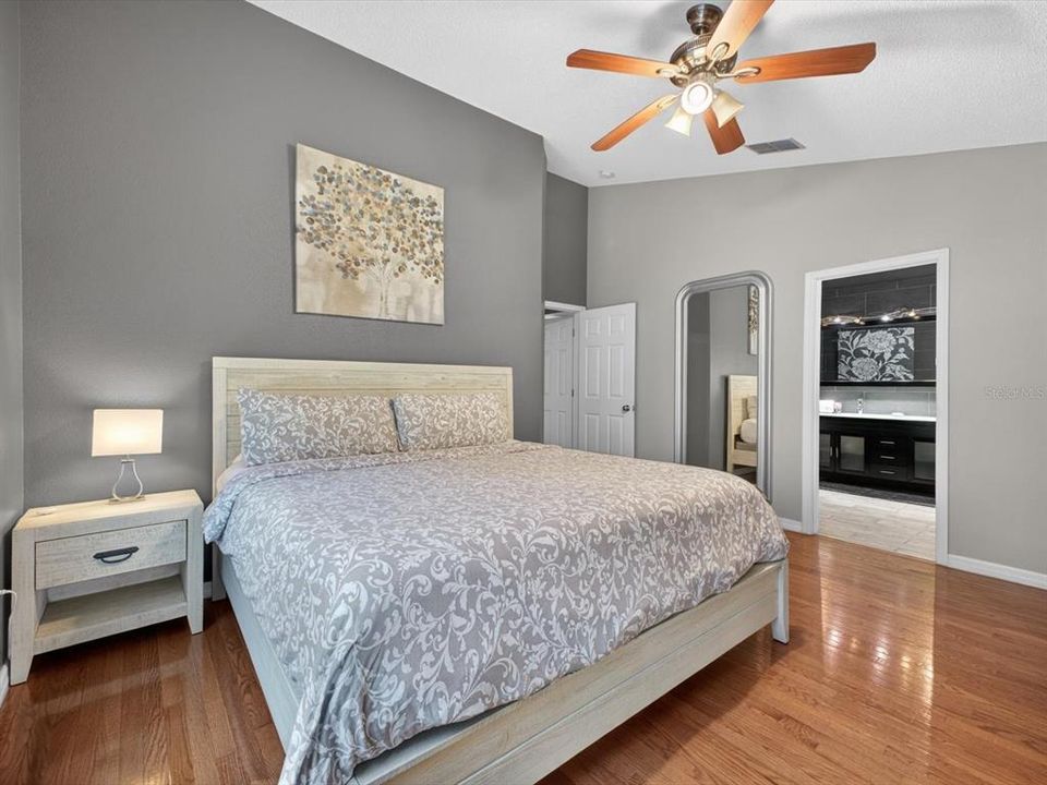 Active With Contract: $389,900 (4 beds, 3 baths, 1822 Square Feet)