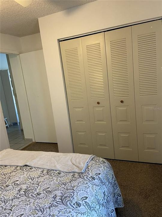 For Sale: $234,900 (2 beds, 1 baths, 1098 Square Feet)