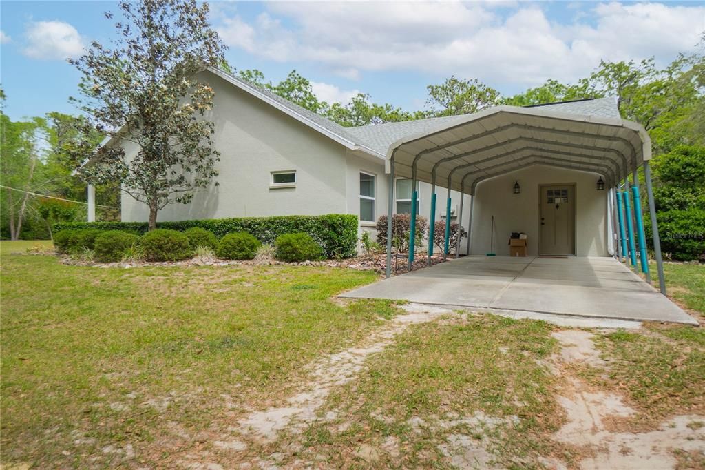 Activo con contrato: $425,000 (3 camas, 2 baños, 1804 Pies cuadrados)
