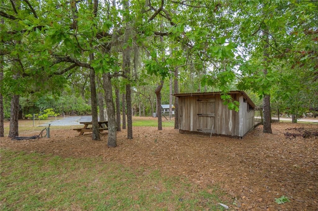 Activo con contrato: $425,000 (3 camas, 2 baños, 1804 Pies cuadrados)