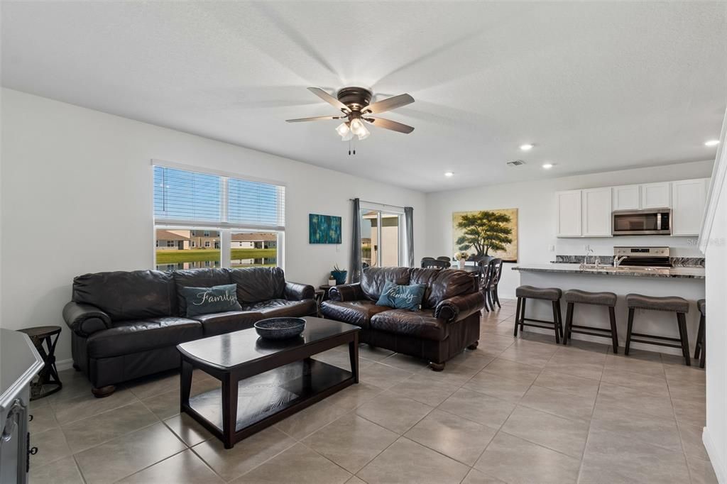 For Rent: $3,000 (5 beds, 3 baths, 2674 Square Feet)