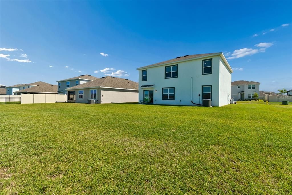 For Rent: $3,000 (5 beds, 3 baths, 2674 Square Feet)