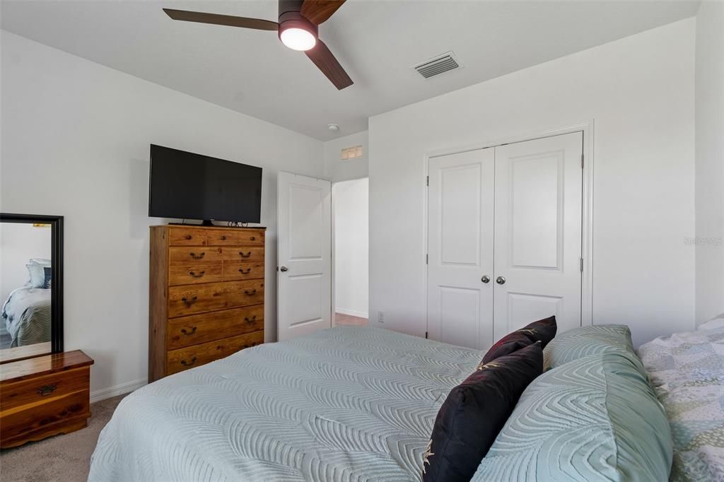 For Rent: $3,000 (5 beds, 3 baths, 2674 Square Feet)
