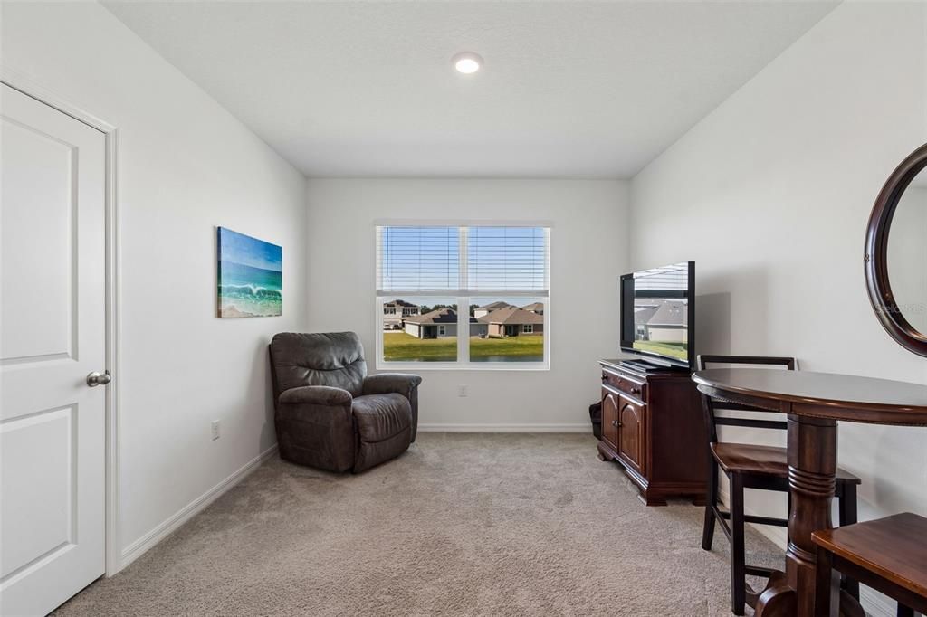 For Rent: $3,000 (5 beds, 3 baths, 2674 Square Feet)