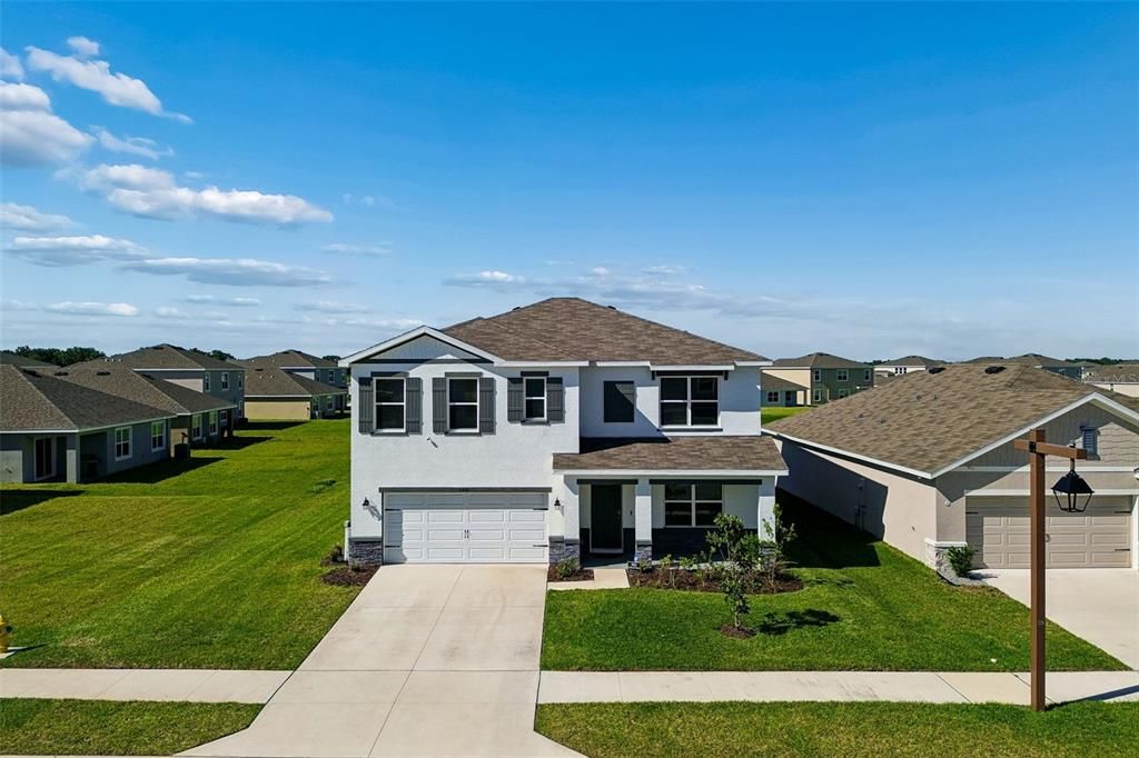 For Rent: $3,000 (5 beds, 3 baths, 2674 Square Feet)