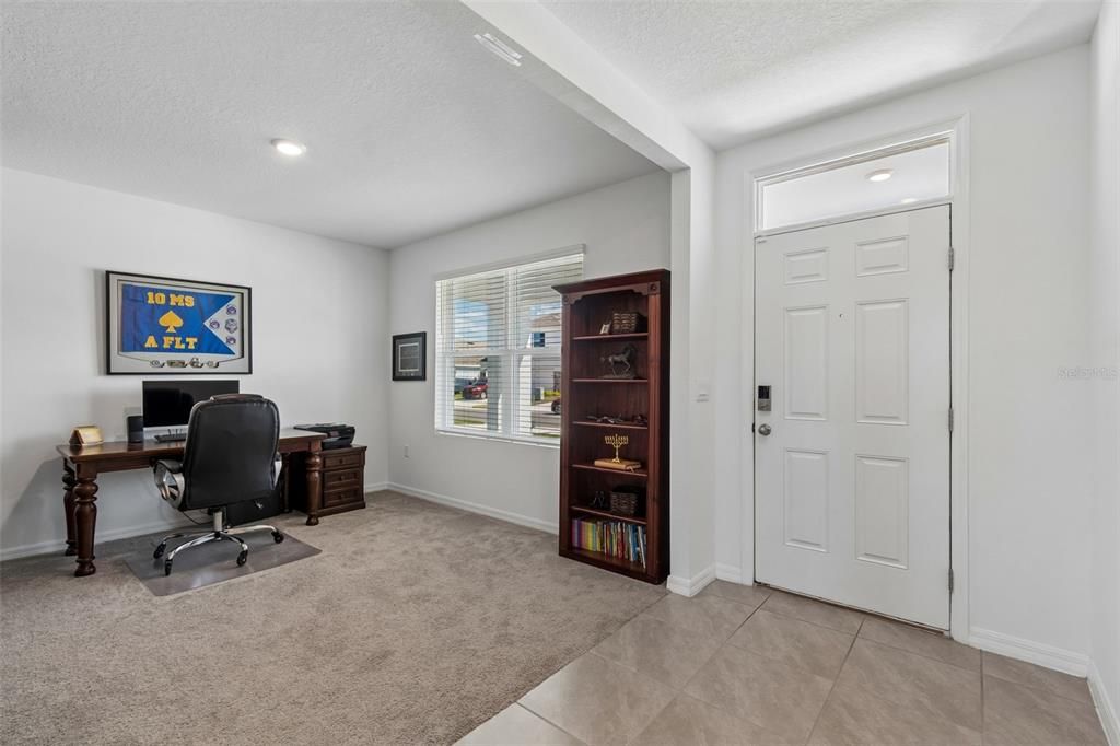 For Rent: $3,000 (5 beds, 3 baths, 2674 Square Feet)