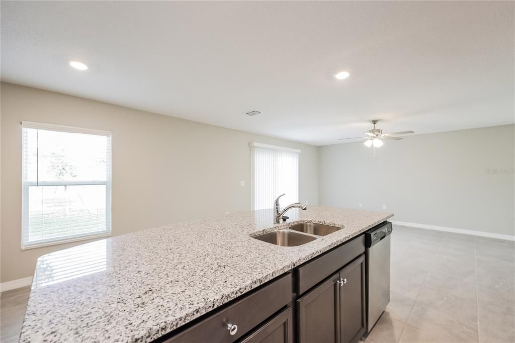 Active With Contract: $1,895 (4 beds, 2 baths, 1852 Square Feet)