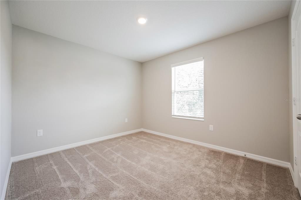 Active With Contract: $1,895 (4 beds, 2 baths, 1852 Square Feet)