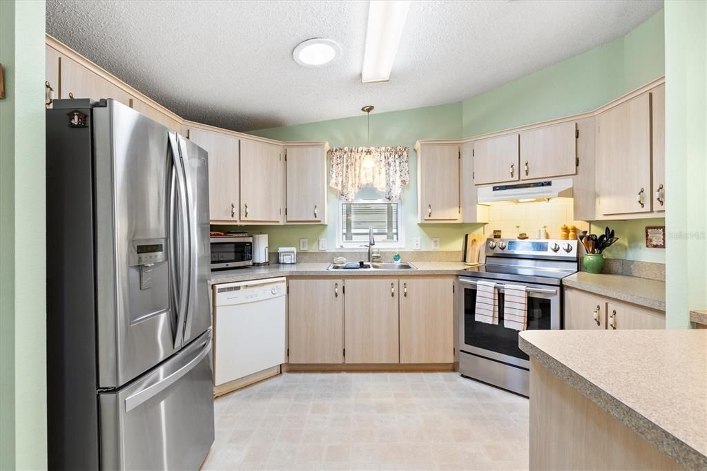 En Venta: $225,000 (2 camas, 2 baños, 1469 Pies cuadrados)