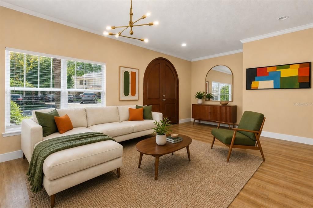 Activo con contrato: $524,000 (3 camas, 2 baños, 1616 Pies cuadrados)