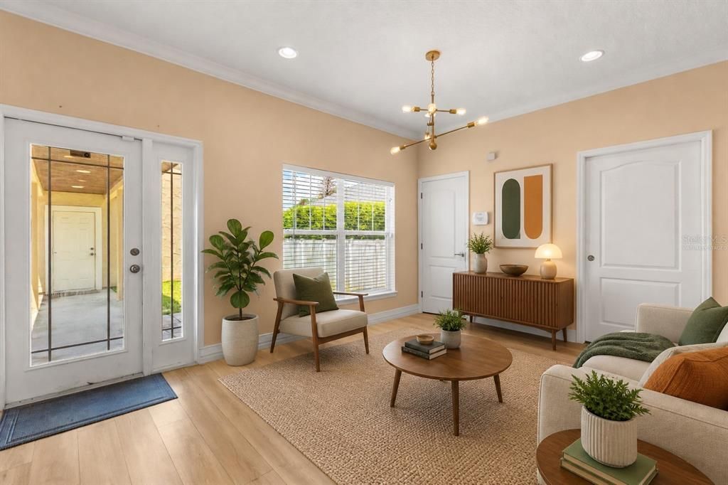 Activo con contrato: $524,000 (3 camas, 2 baños, 1616 Pies cuadrados)