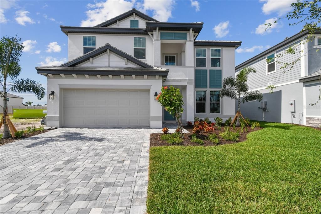 Active With Contract: $709,999 (5 beds, 4 baths, 3247 Square Feet)