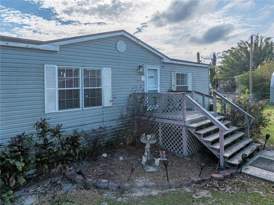 For Sale: $359,900 (3 beds, 2 baths, 1512 Square Feet)