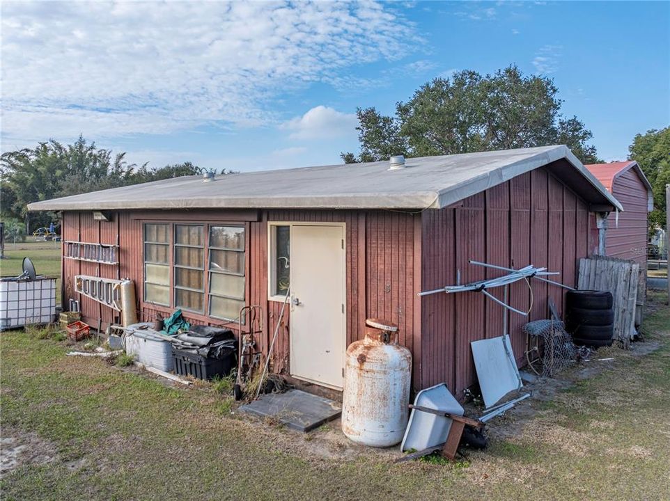 For Sale: $359,900 (3 beds, 2 baths, 1512 Square Feet)