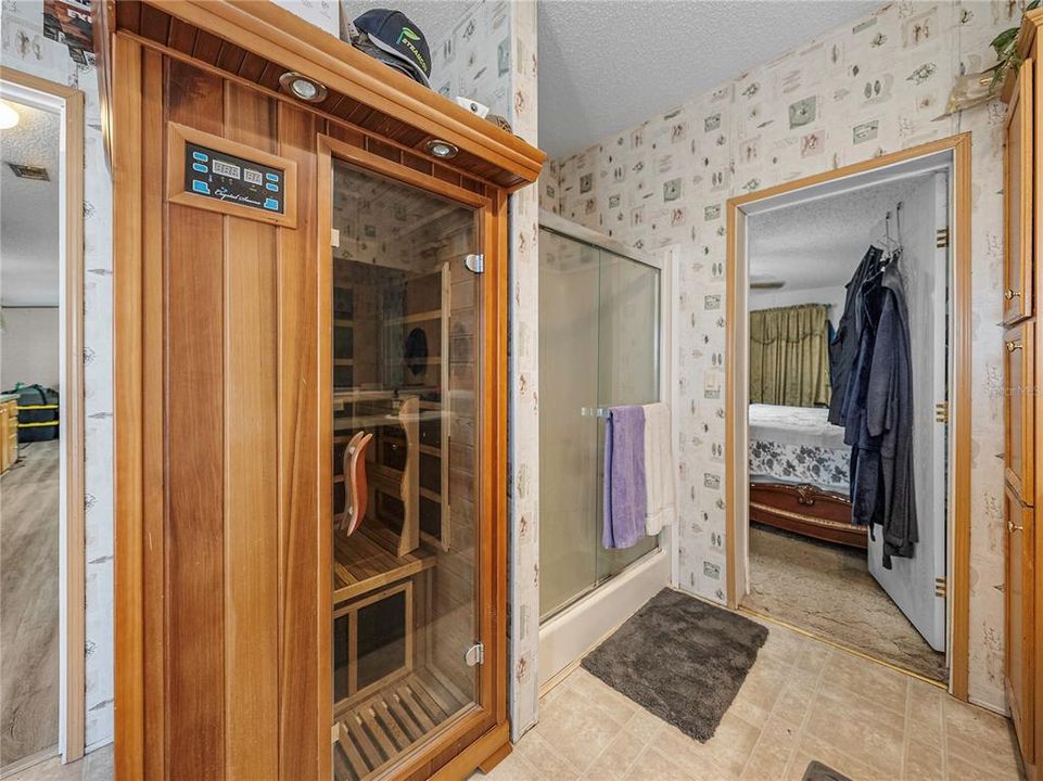 For Sale: $359,900 (3 beds, 2 baths, 1512 Square Feet)