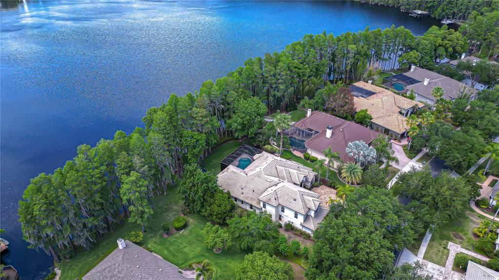 For Sale: $1,475,000 (6 beds, 5 baths, 4410 Square Feet)
