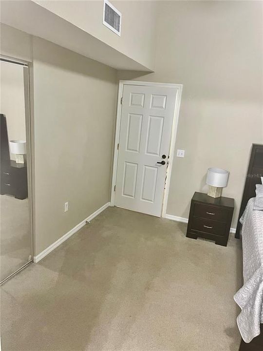 For Rent: $2,250 (3 beds, 3 baths, 1441 Square Feet)