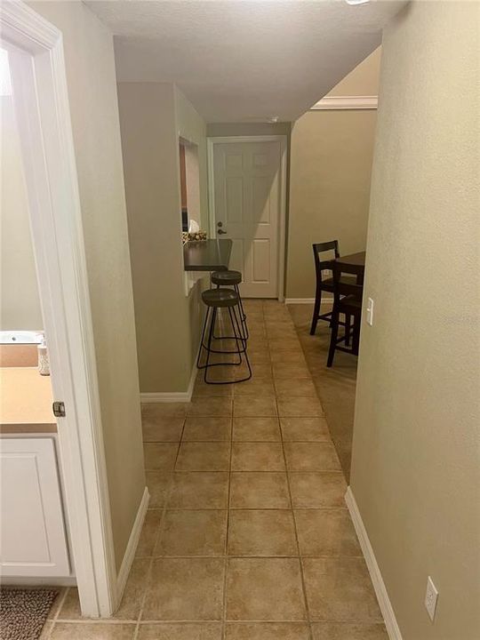 For Rent: $2,250 (3 beds, 3 baths, 1441 Square Feet)