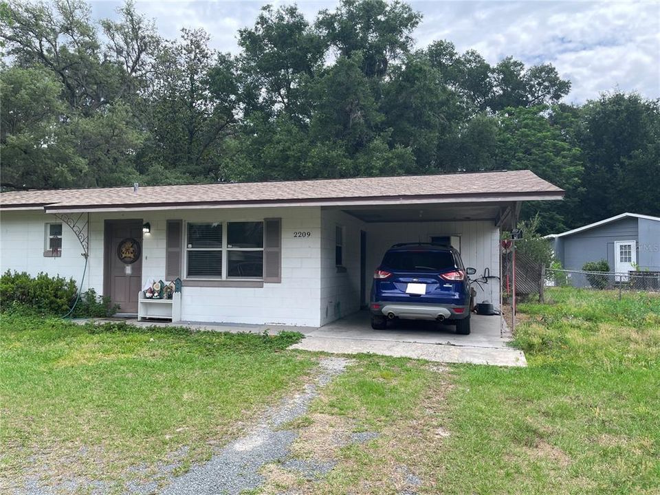 For Sale: $155,000 (3 beds, 1 baths, 888 Square Feet)