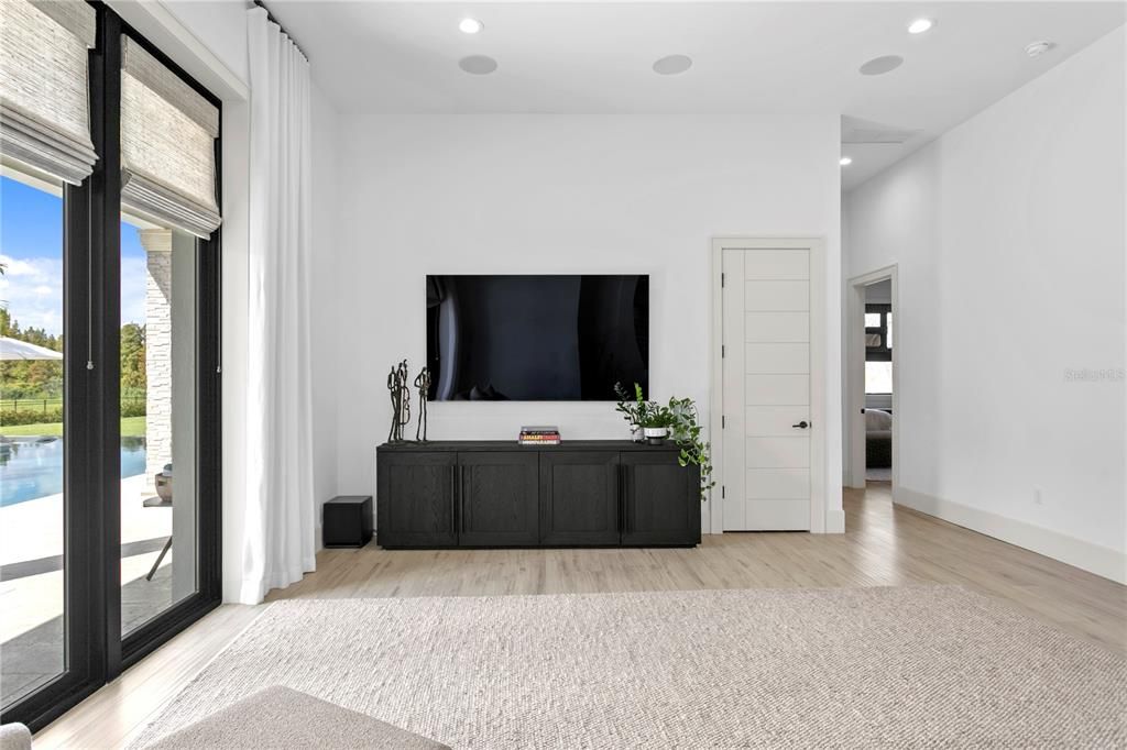 For Sale: $4,250,000 (5 beds, 4 baths, 5409 Square Feet)
