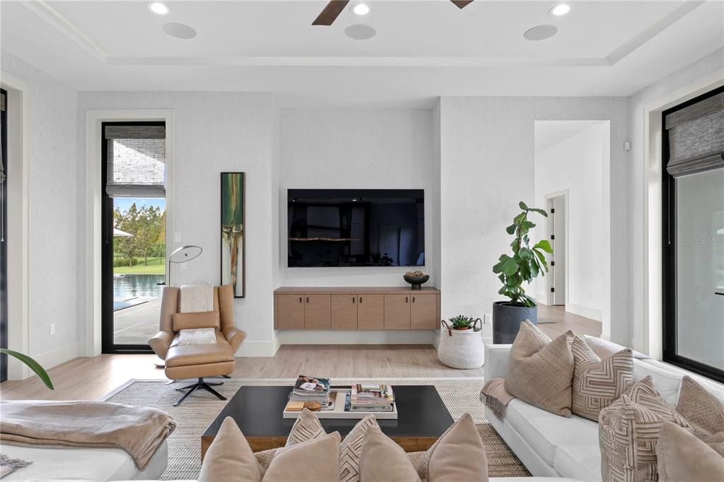 For Sale: $4,250,000 (5 beds, 4 baths, 5409 Square Feet)