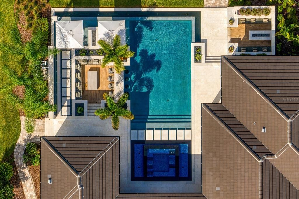 For Sale: $4,250,000 (5 beds, 4 baths, 5409 Square Feet)