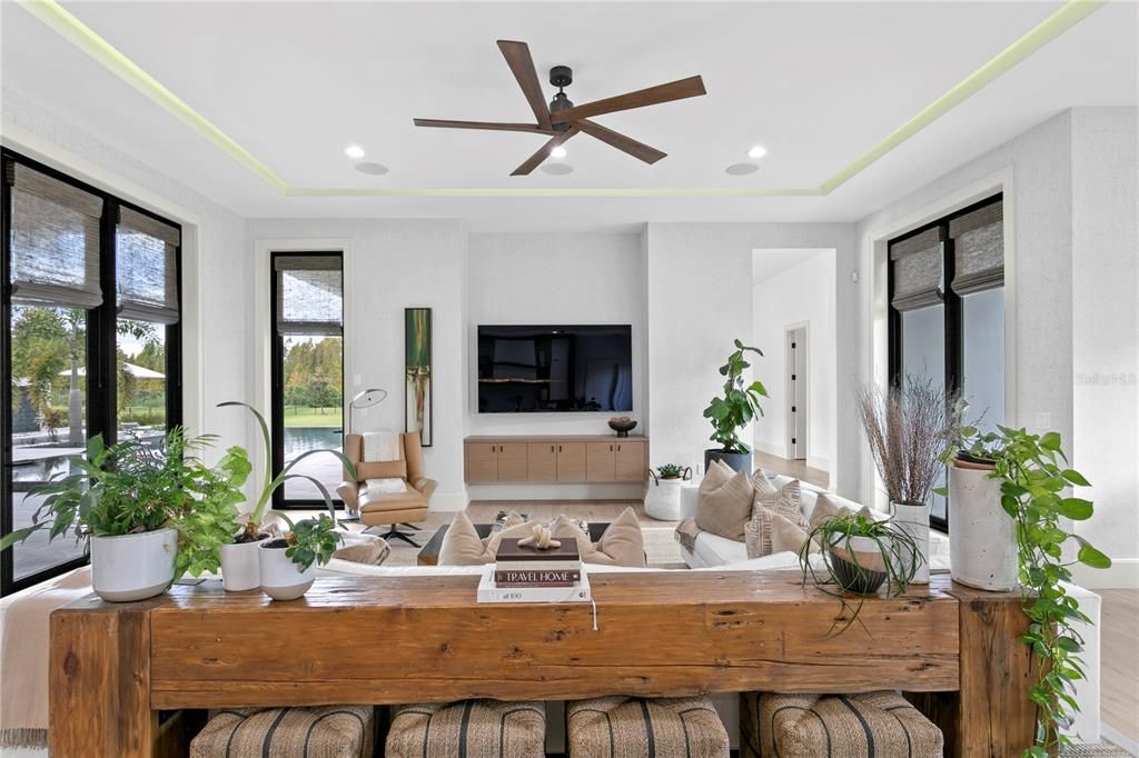 For Sale: $4,250,000 (5 beds, 4 baths, 5409 Square Feet)
