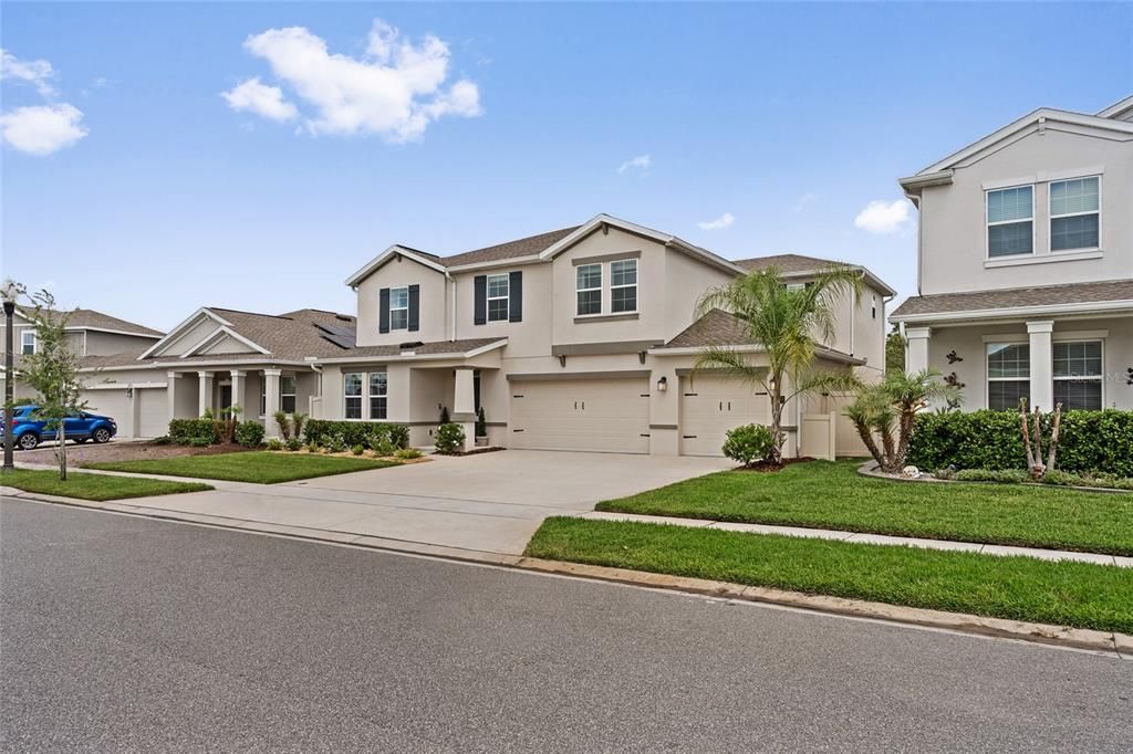 Active With Contract: $492,500 (4 beds, 2 baths, 3165 Square Feet)