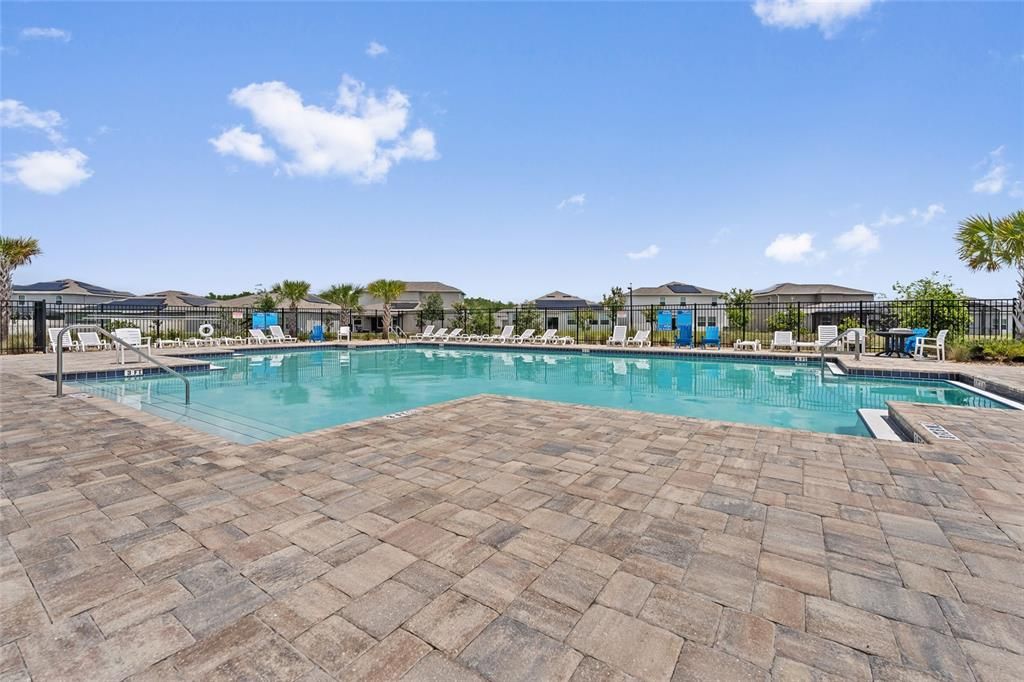 Active With Contract: $492,500 (4 beds, 2 baths, 3165 Square Feet)