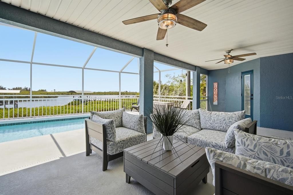 For Sale: $1,150,000 (4 beds, 2 baths, 2010 Square Feet)