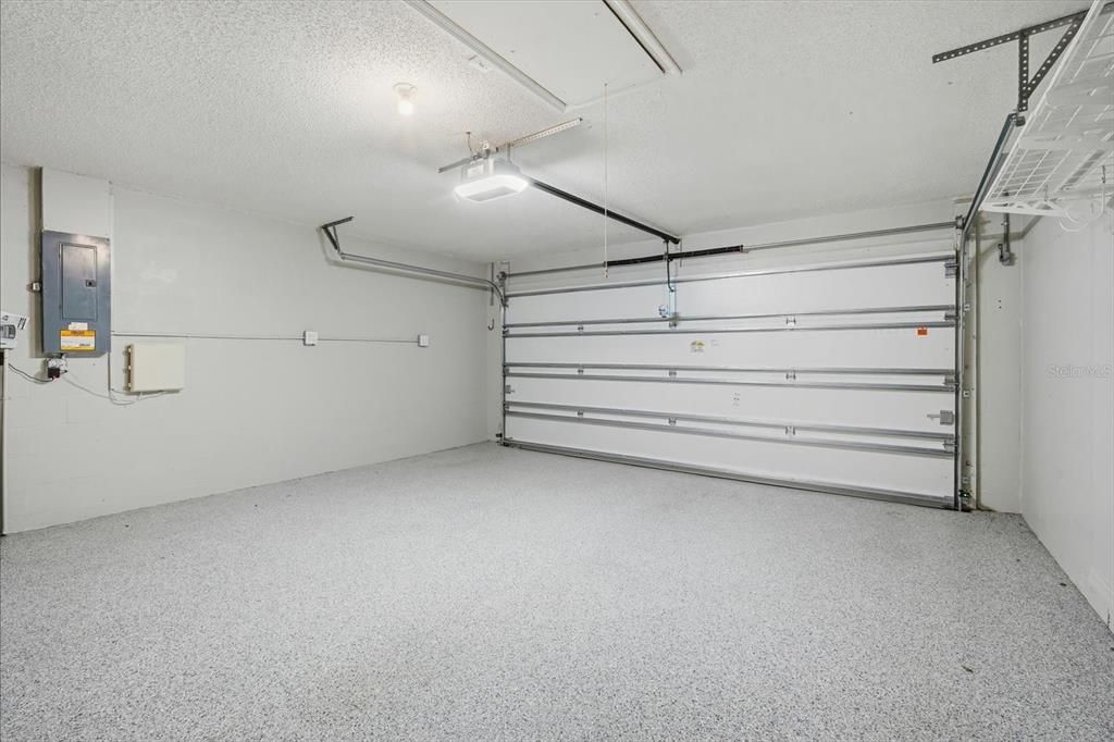 For Sale: $1,150,000 (4 beds, 2 baths, 2010 Square Feet)