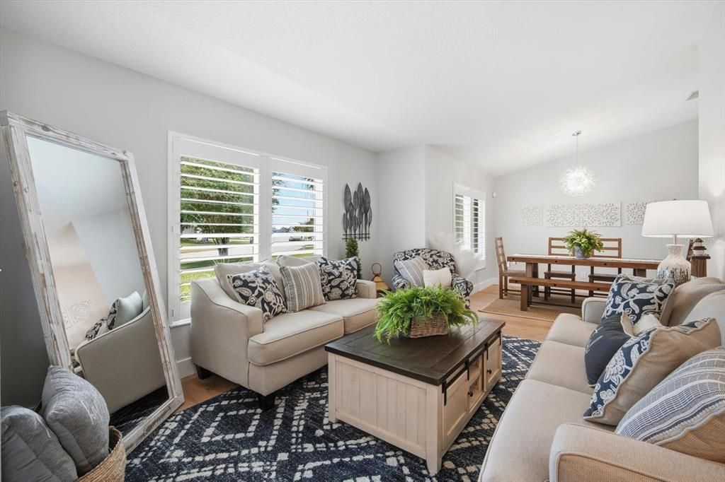 For Sale: $1,150,000 (4 beds, 2 baths, 2010 Square Feet)