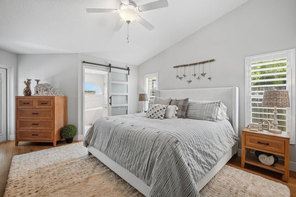 For Sale: $1,150,000 (4 beds, 2 baths, 2010 Square Feet)
