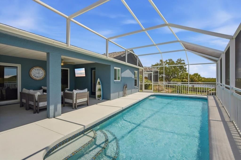 For Sale: $1,150,000 (4 beds, 2 baths, 2010 Square Feet)