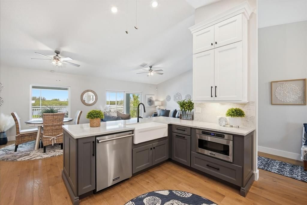For Sale: $1,150,000 (4 beds, 2 baths, 2010 Square Feet)