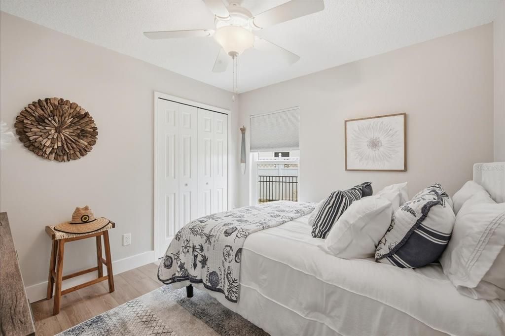 For Sale: $1,150,000 (4 beds, 2 baths, 2010 Square Feet)
