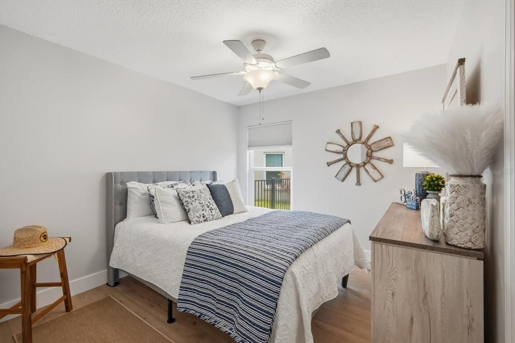 For Sale: $1,150,000 (4 beds, 2 baths, 2010 Square Feet)