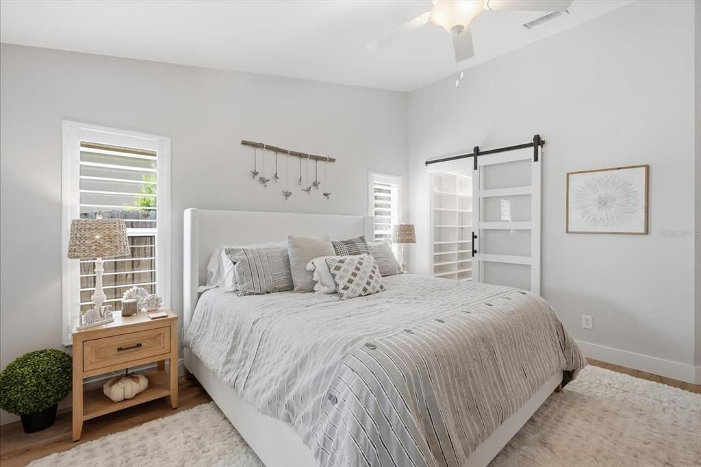 For Sale: $1,150,000 (4 beds, 2 baths, 2010 Square Feet)