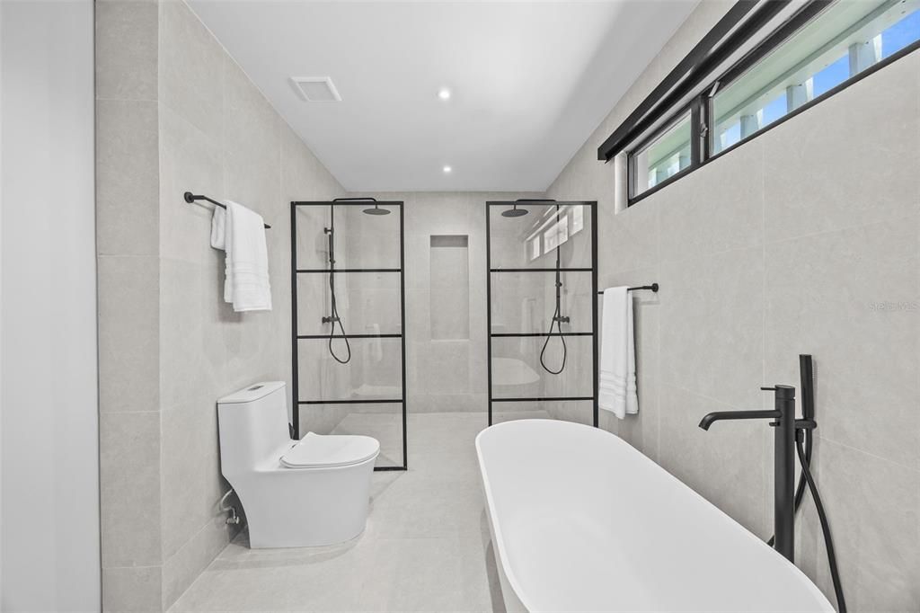 For Sale: $3,700,000 (4 beds, 5 baths, 3827 Square Feet)