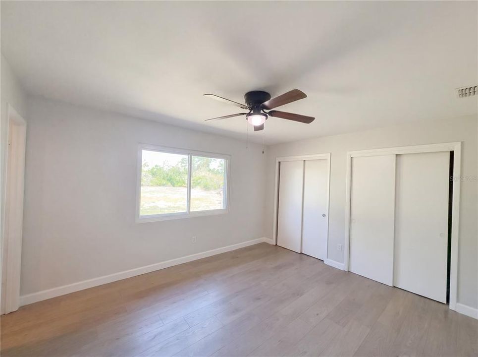 Activo con contrato: $239,000 (2 camas, 2 baños, 1192 Pies cuadrados)