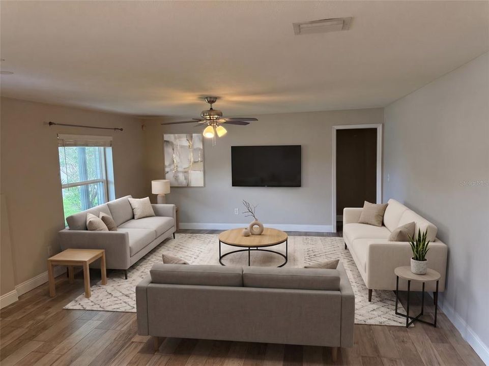 Active With Contract: $359,900 (3 beds, 2 baths, 1769 Square Feet)