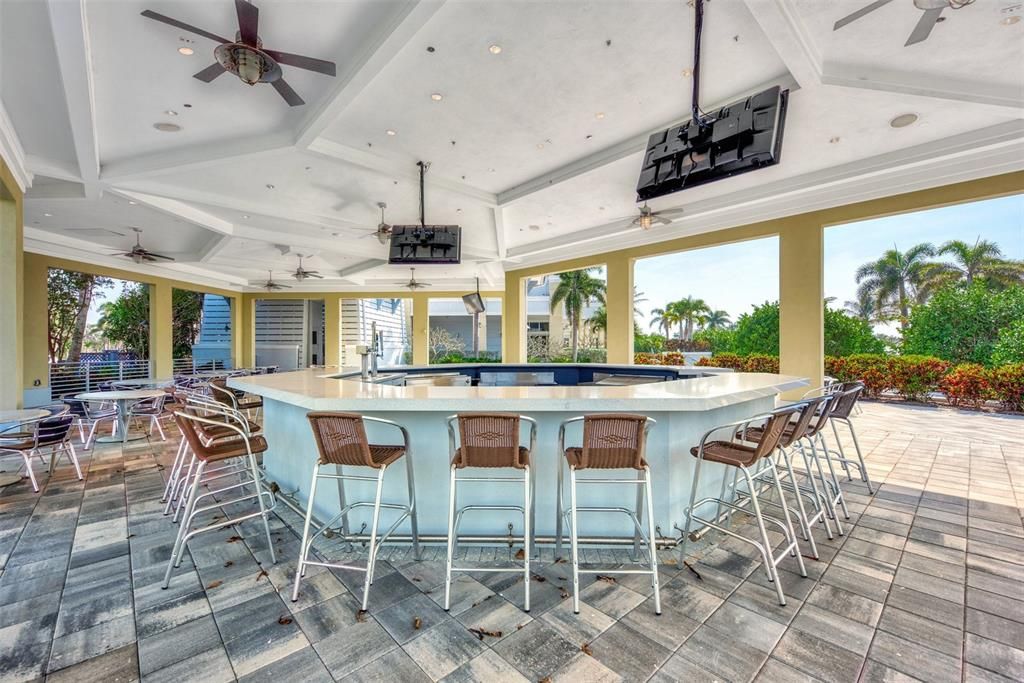 Active With Contract: $659,000 (3 beds, 3 baths, 1664 Square Feet)
