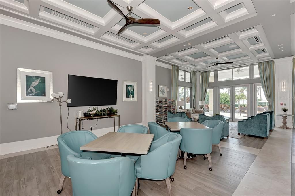 Active With Contract: $659,000 (3 beds, 3 baths, 1664 Square Feet)