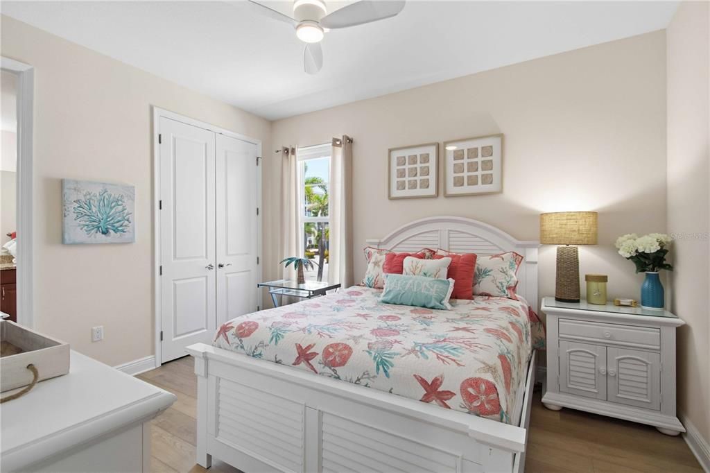 Active With Contract: $659,000 (3 beds, 3 baths, 1664 Square Feet)