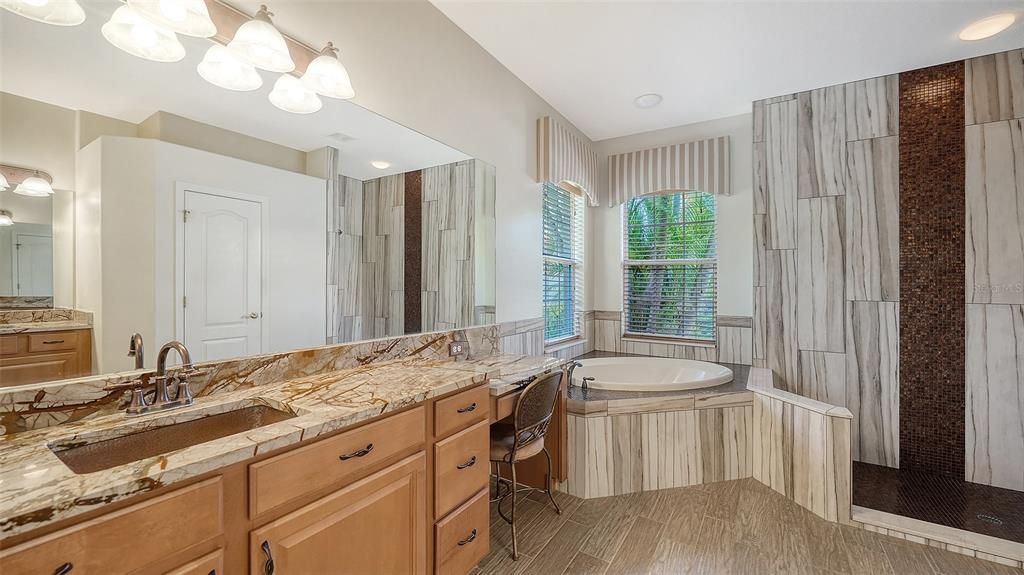 For Sale: $1,100,000 (5 beds, 3 baths, 3449 Square Feet)