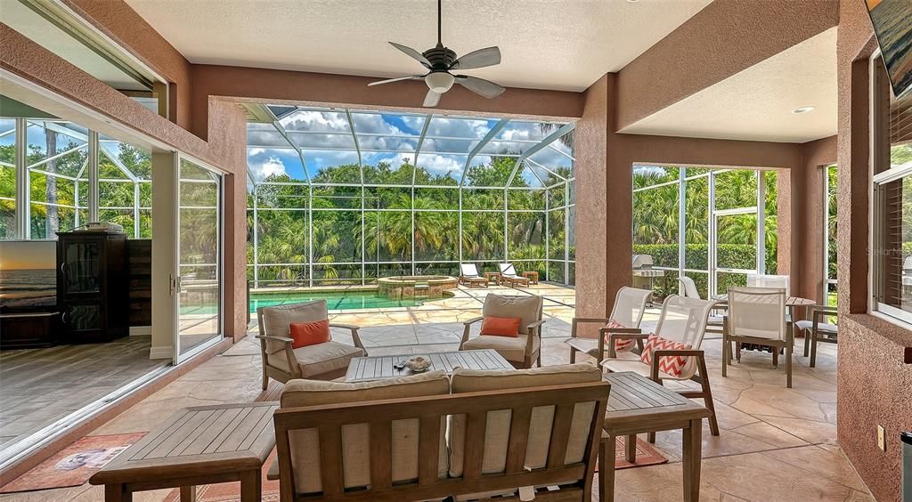 For Sale: $1,100,000 (5 beds, 3 baths, 3449 Square Feet)