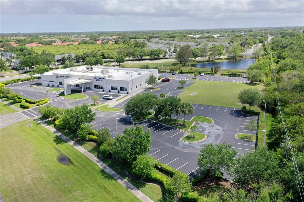 На продажу: $2,500,000 (1.54 acres)